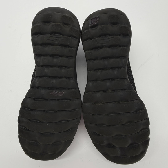 Skechers Go Walk Goga Mat Slip On Women Size 8 Black Comfort Breathable Walking - Picture 3 of 11